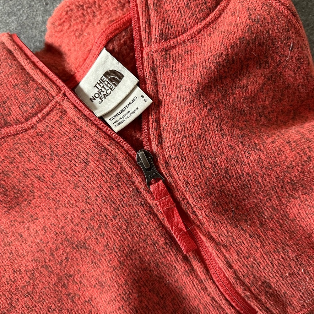 The North Face Women’s Sweater/Sweatshirt